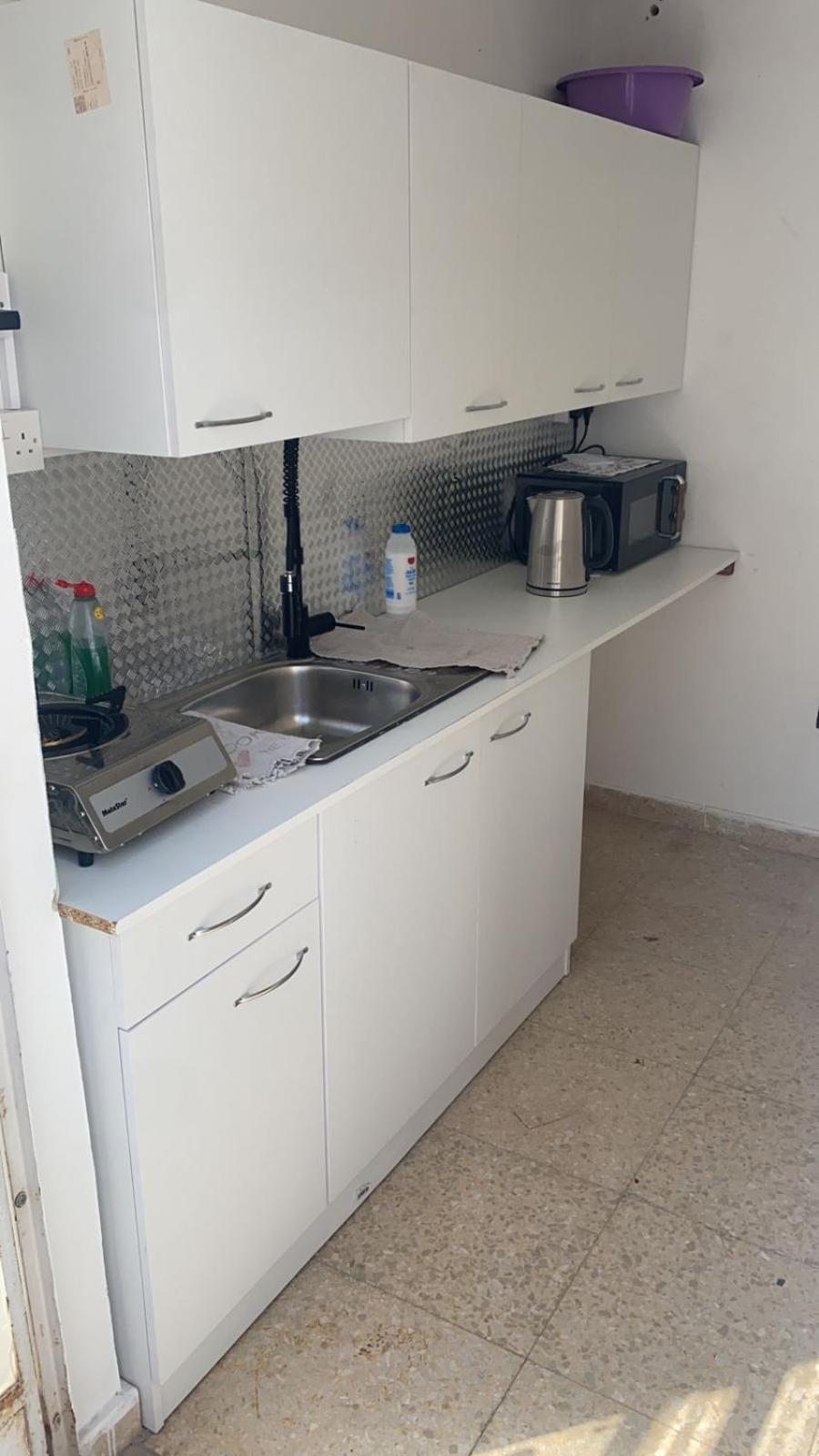 Unique City Hostel 100 Meters From Beach Larnaca Exterior foto